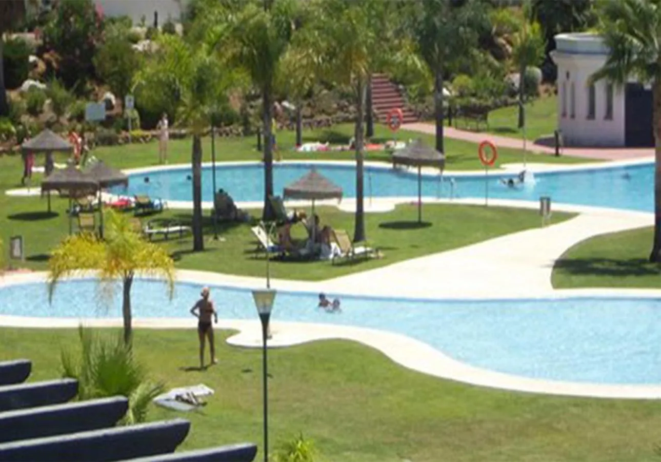 Precioso Atico En Marbella contacts